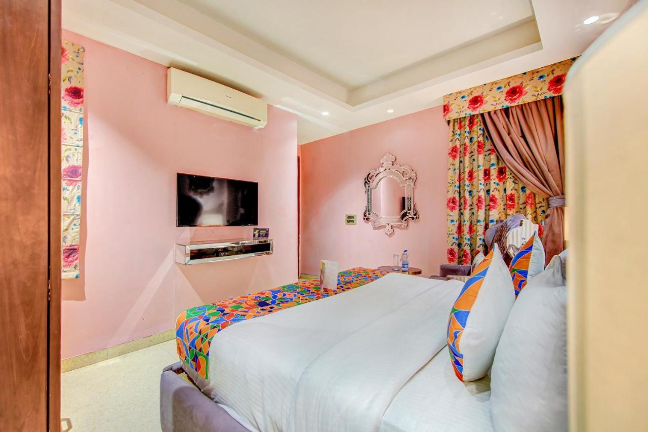 Fabhotel Cotts Villa Vasant Kunj Új-Delhi Kültér fotó